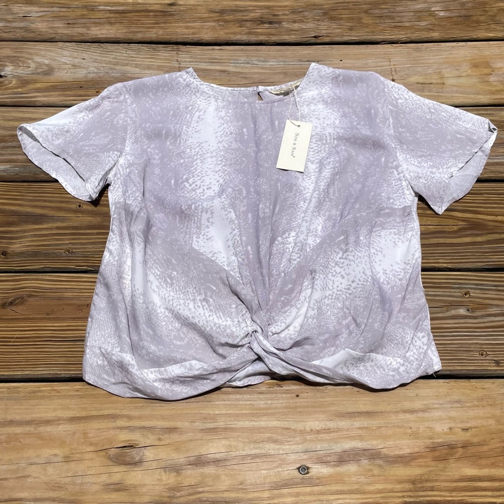 Sim & Sam Cropped Tee